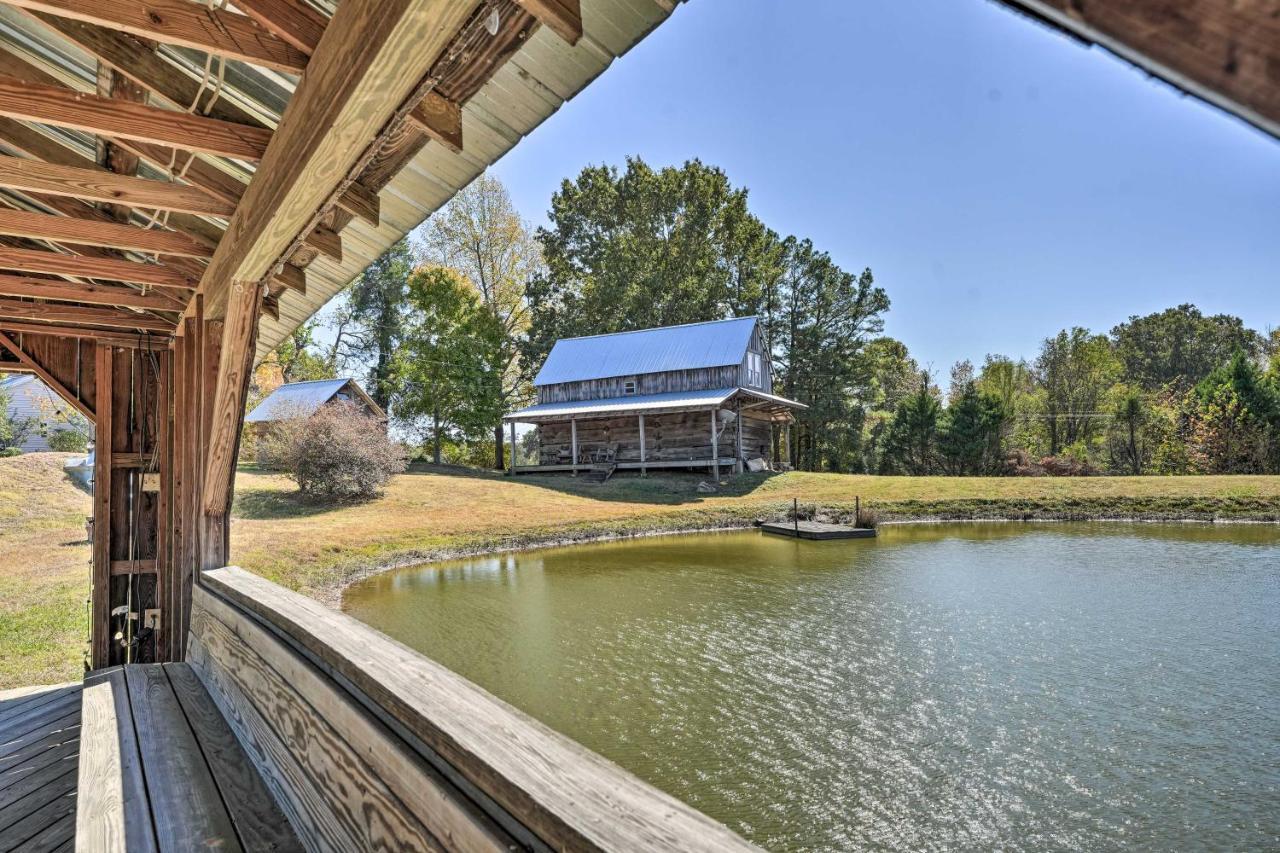 Unique Loft Cabin Fire Pit And Fishing Access! Bells Buitenkant foto