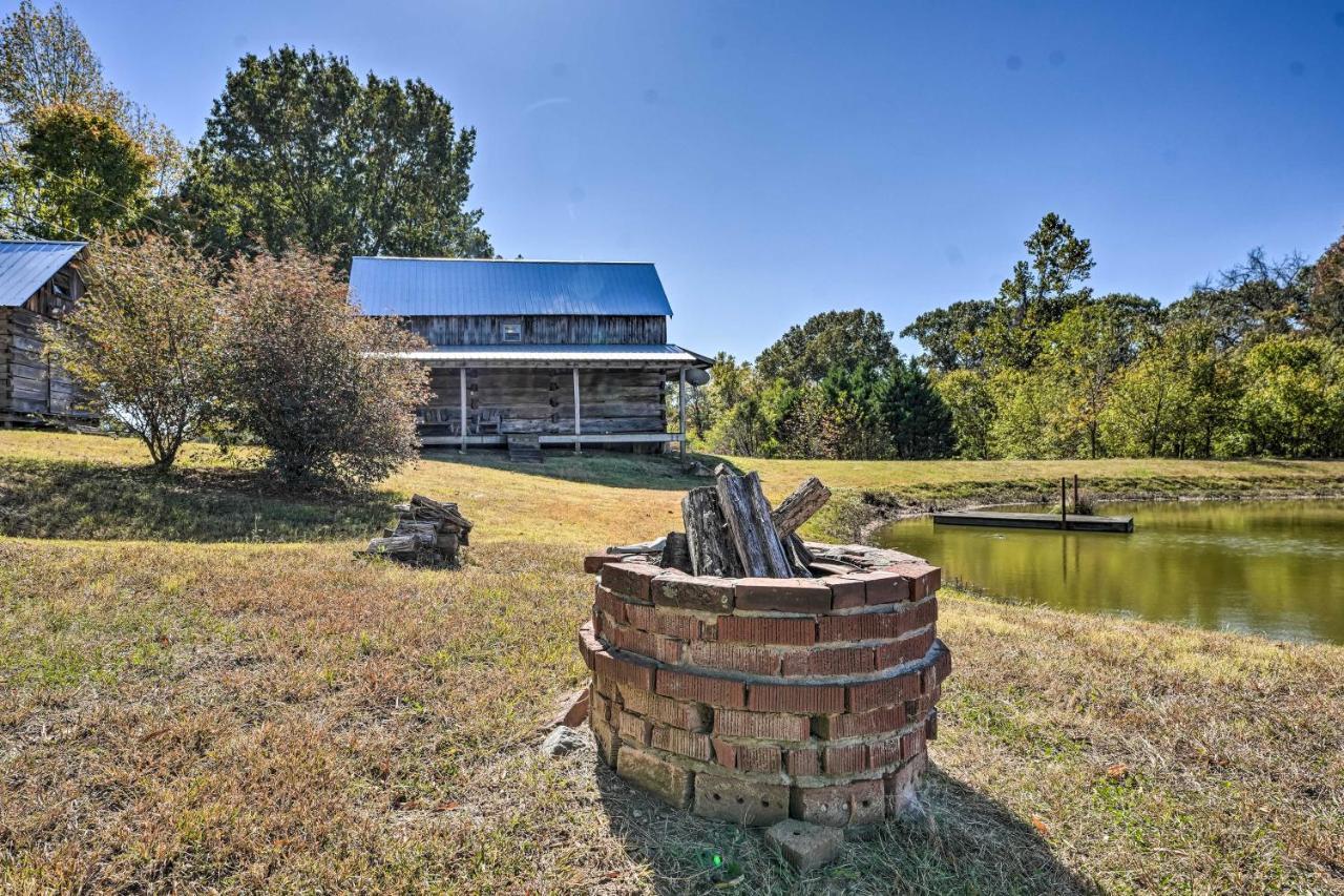 Unique Loft Cabin Fire Pit And Fishing Access! Bells Buitenkant foto